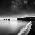 Marulho na Costa de um Oceano Solitário — Digalakis, George